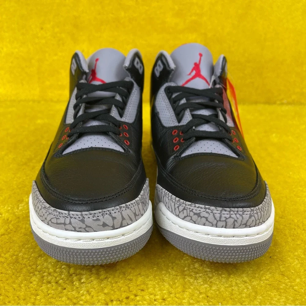 Jordan 3 Retro OG Black Cement dN3707010
(2024)Size: US M 10.5 - Picture 3 of 5